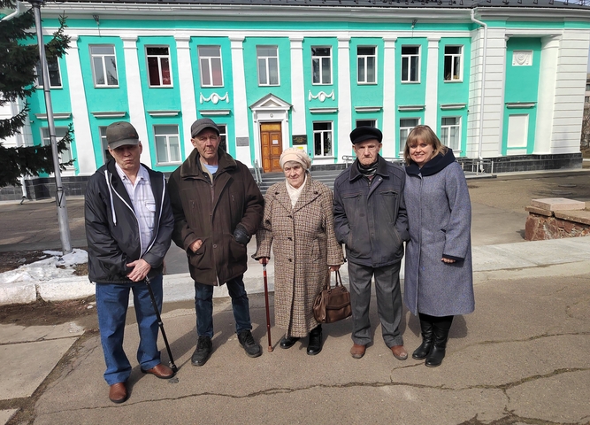 полетели в космос